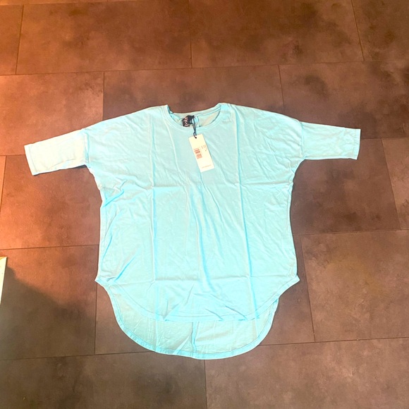 Bobi blue surfer color 3/4 sleeve top size medium - Picture 1 of 6